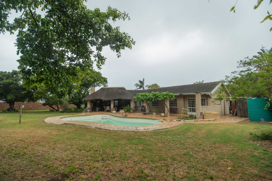 4 Bedroom Property for Sale in Amsterdamhoek Eastern Cape